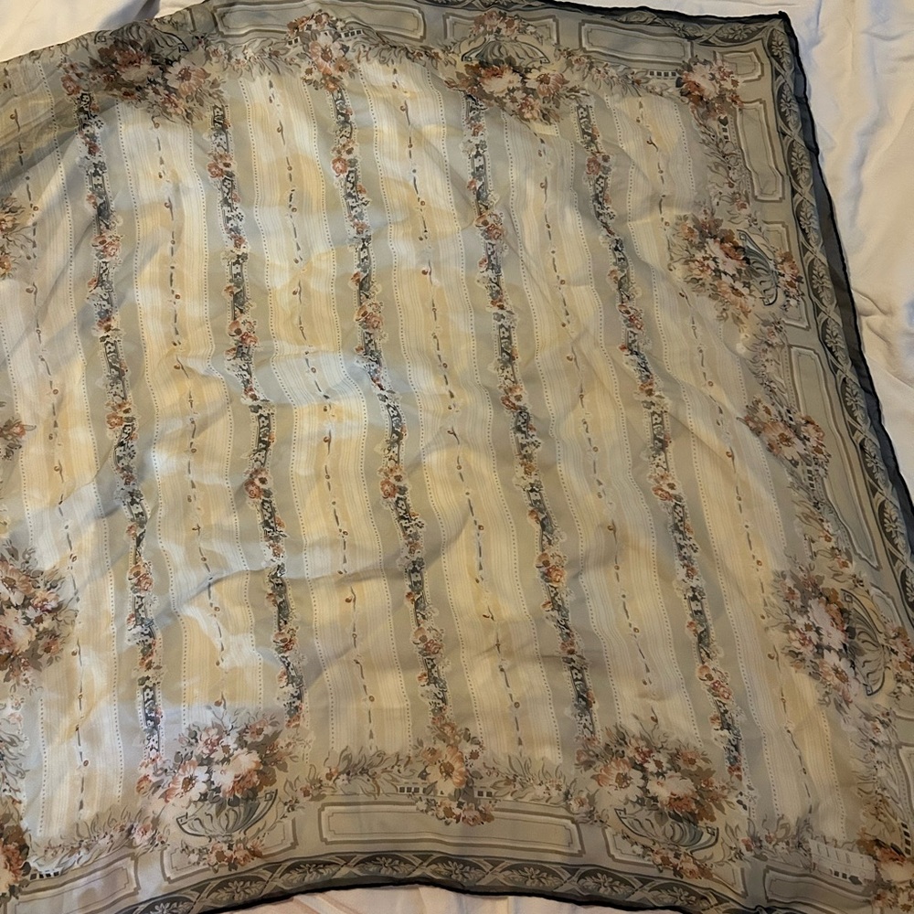 Echo Club 7 Floral Patterned Scarf-silk